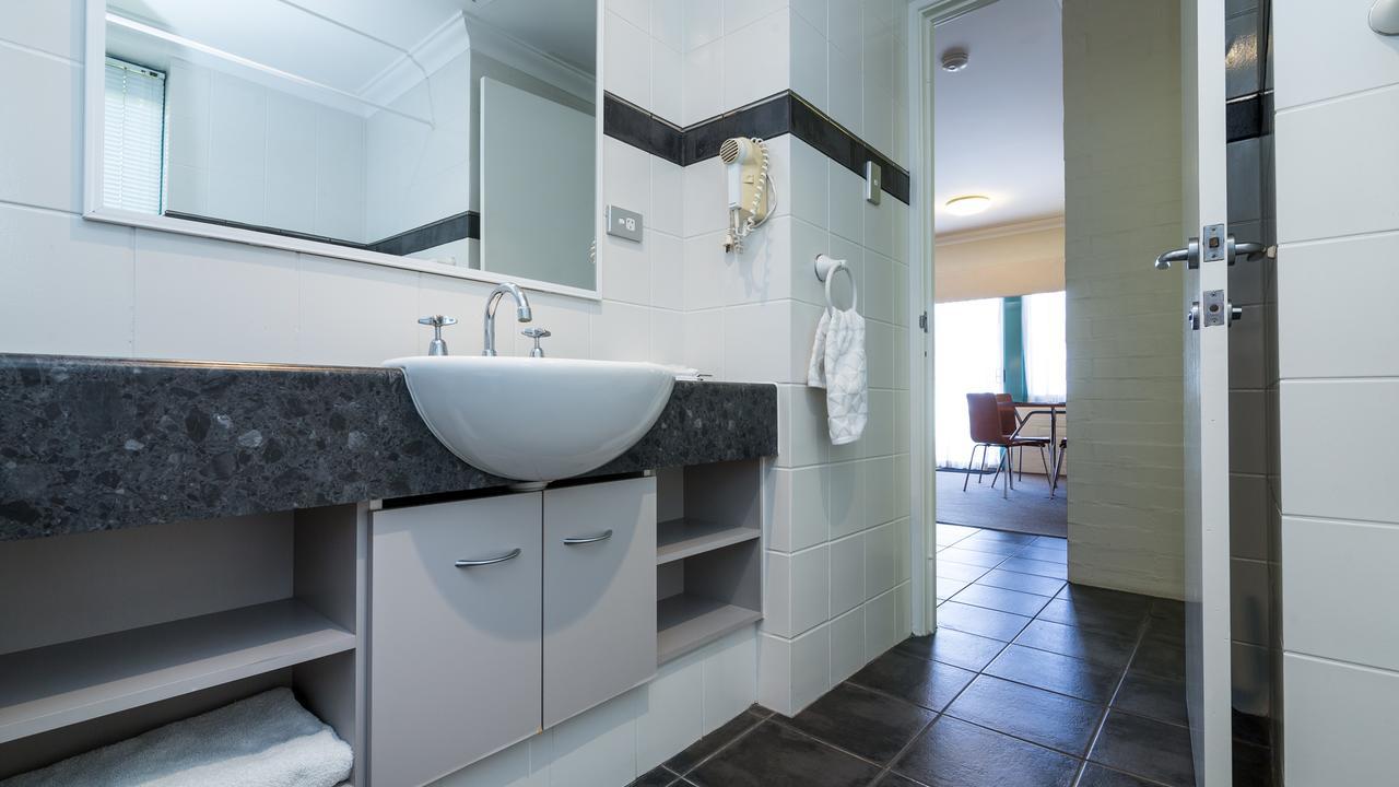 Dowler Apartments Subiaco Perth Extérieur photo